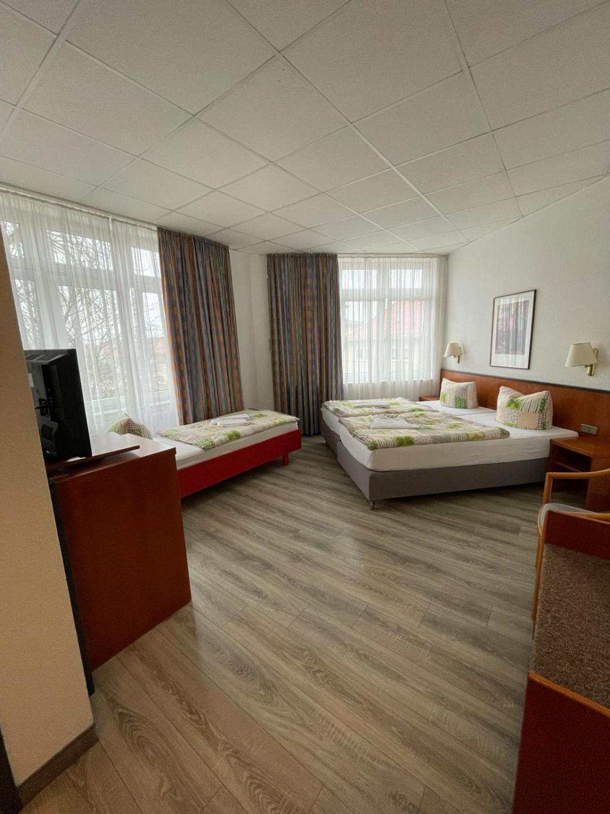 Hotel Биркенвердер Экстерьер фото